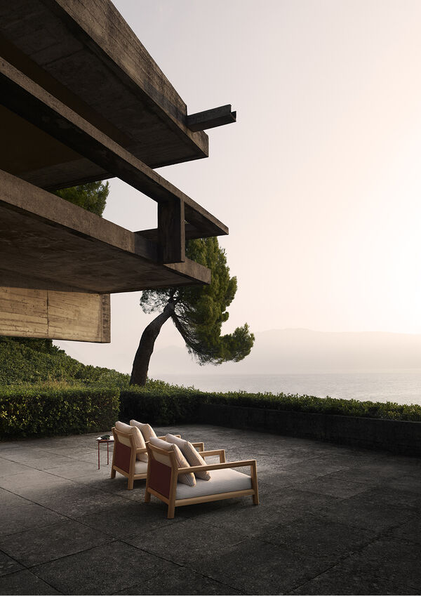 FlosB&BItaliaGroup_Press Release1